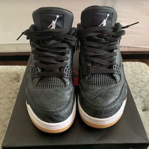 Jordan 4Retro ‘Laser Black Gum’